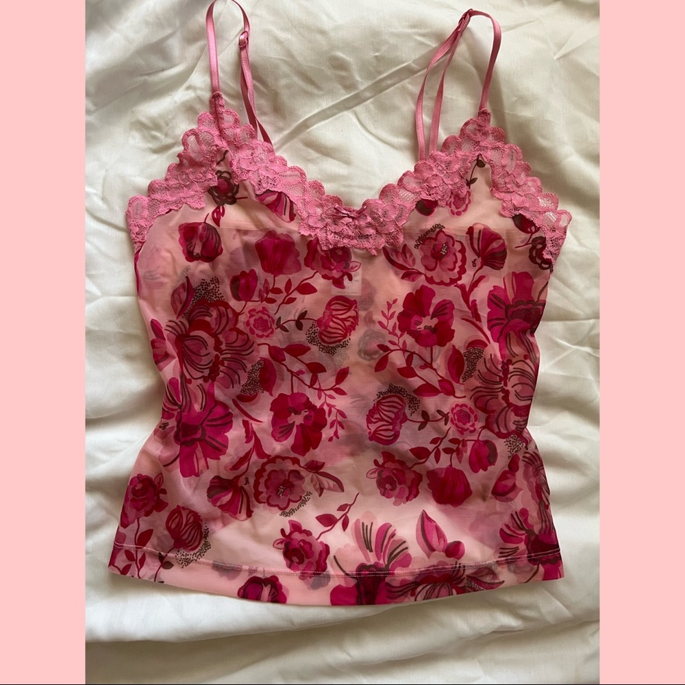 Sheer loose cami type top, or sleepwear lingerie hehe however you’d style it🌷🌹